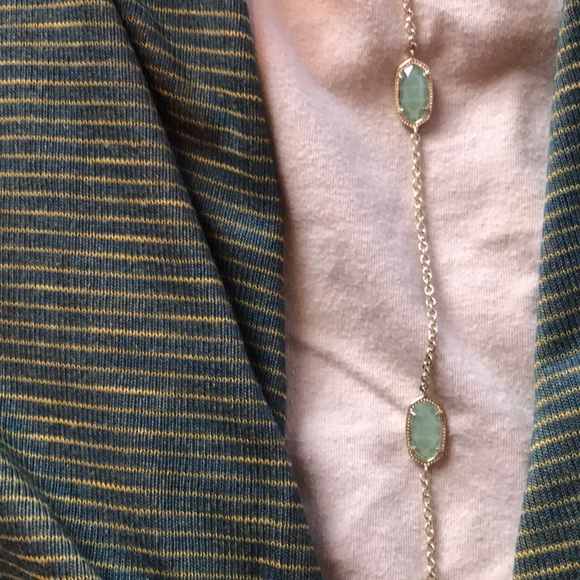 Lindsay Medium- Lularoe - Picture 2 of 6